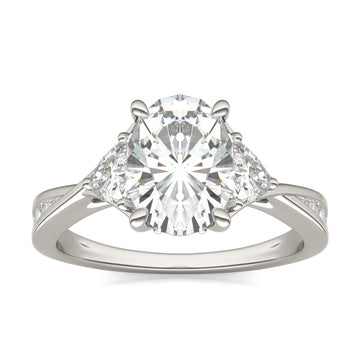 Eve Oval Three-Stone Ring