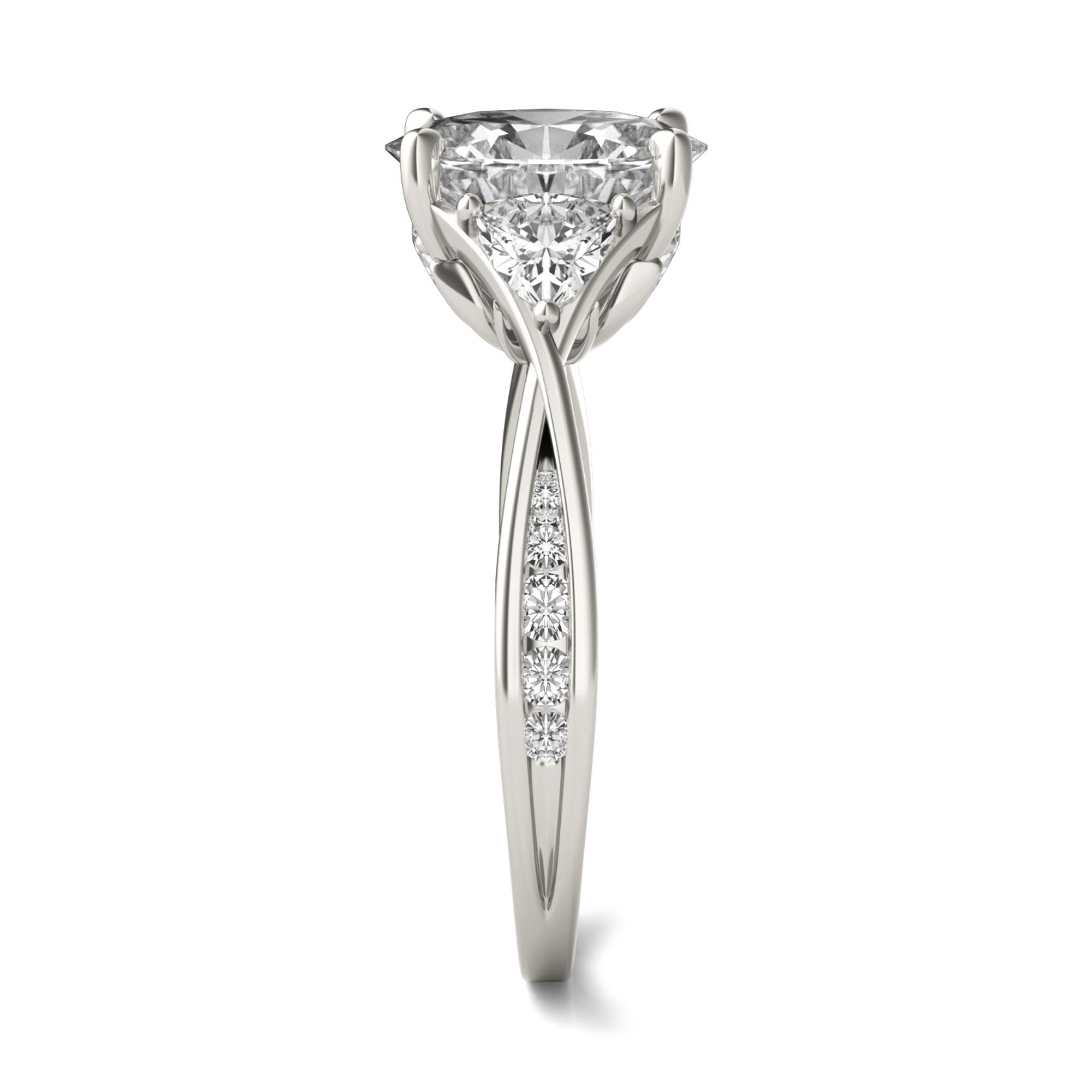Eve Oval Three-Stone Ring