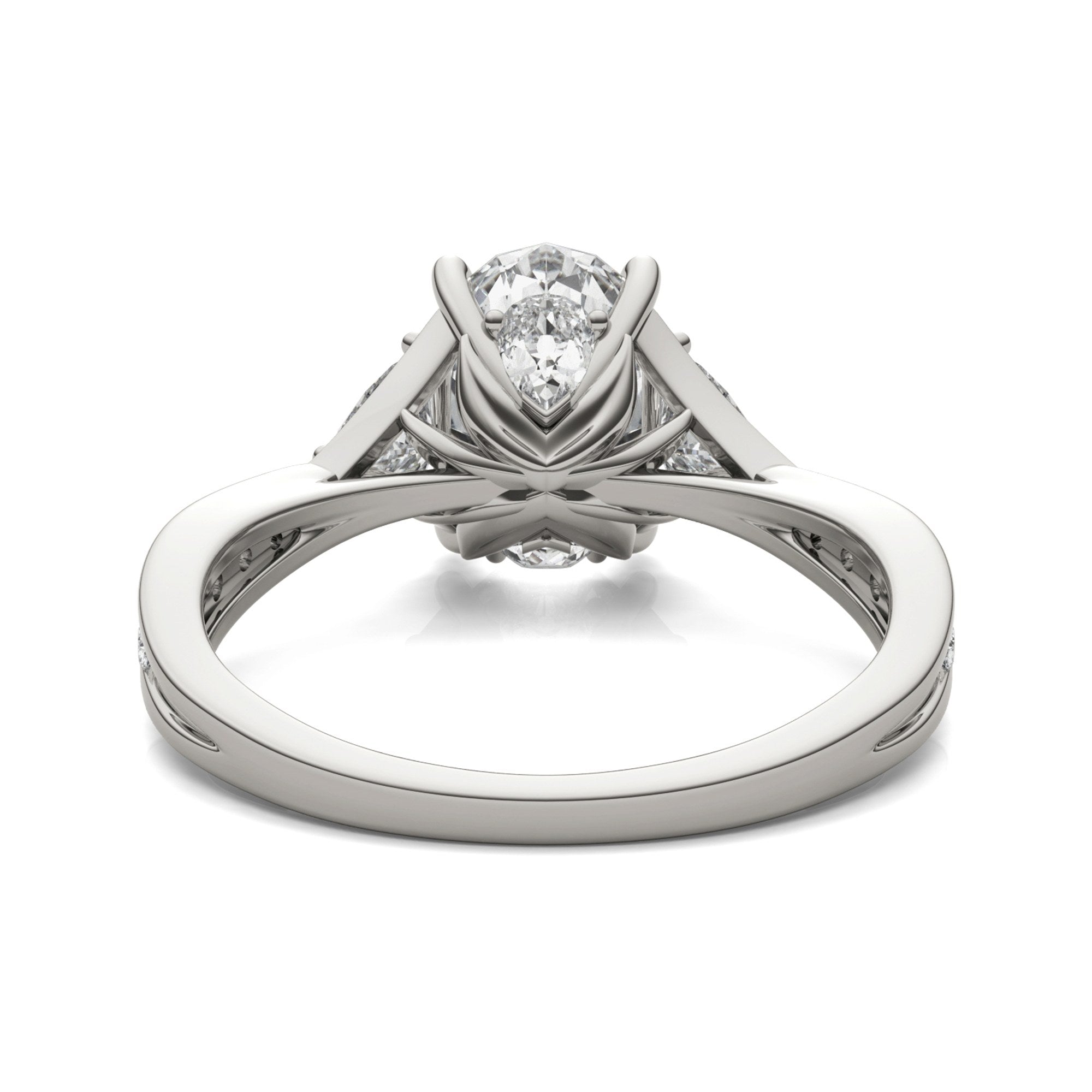 Eve Oval Three-Stone Ring