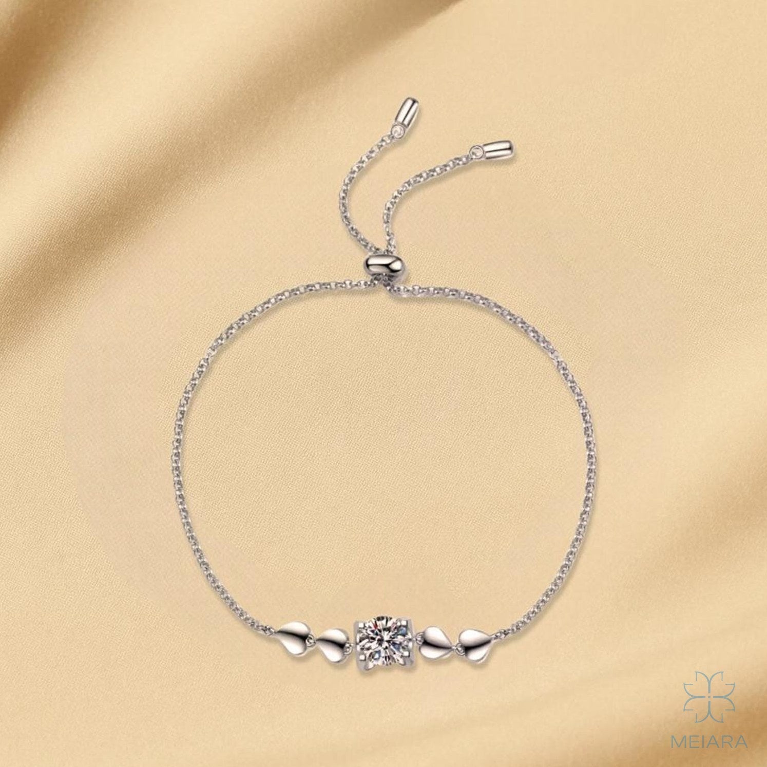Eve Elegant Bracelet