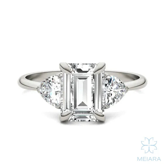 Eve Emerald Claw Prong Three-Stone Ring