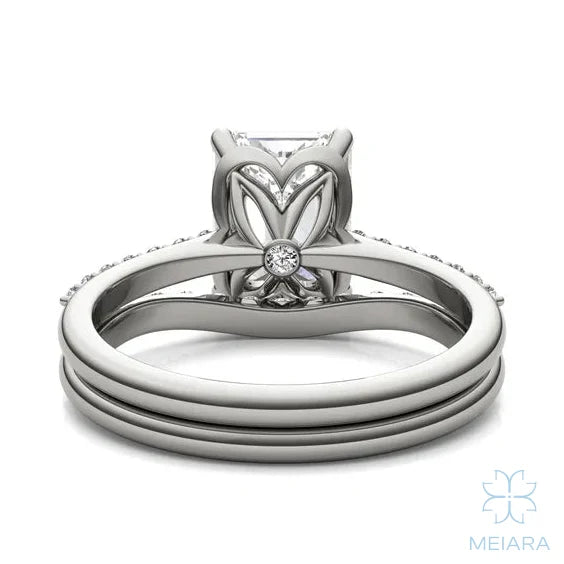 Eve Emerald Radiant Side-Stone Bridal Set