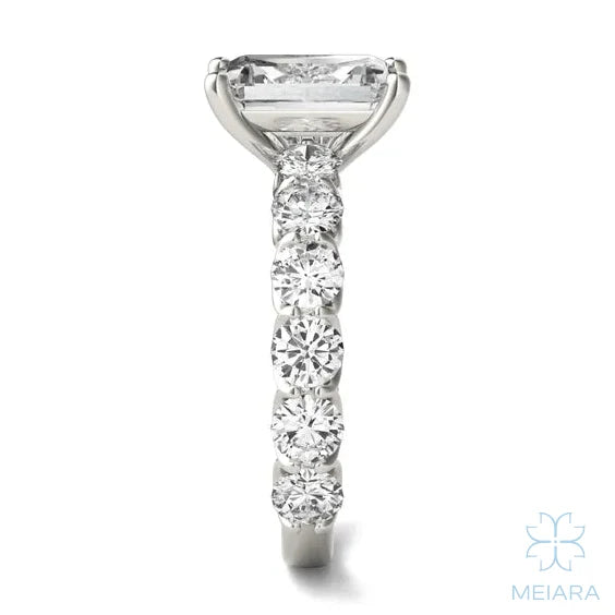 Eve Emerald Firecrest Engagement Ring