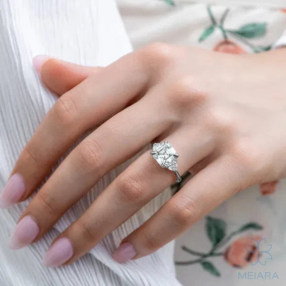 Eve Asscher Claw Prong Three-Stone Ring