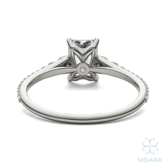 Eve Emerald Graduated Side-Stone Engagement Ring