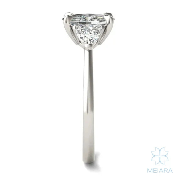 Eve Oval Claw Prong Three-Stone Ring
