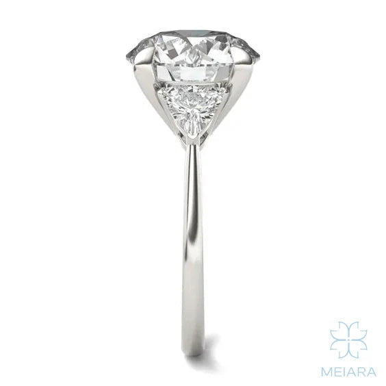 Eve Round Brilliant Claw Prong Three-Stone Ring