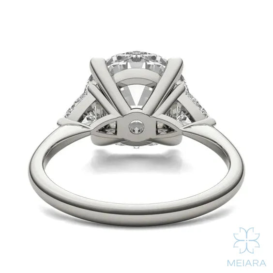 Eve Round Brilliant Claw Prong Three-Stone Ring