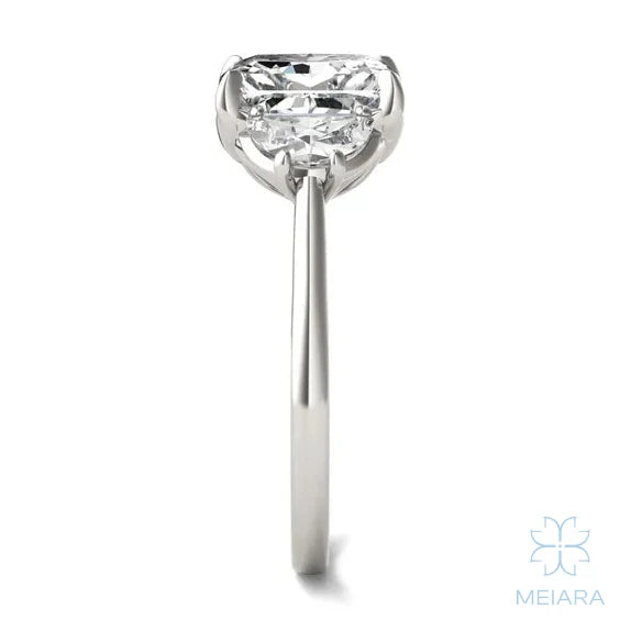 Eve Eclipse of Love Three-Stone Ring