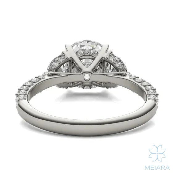 Lume Round Three-Stone Ring