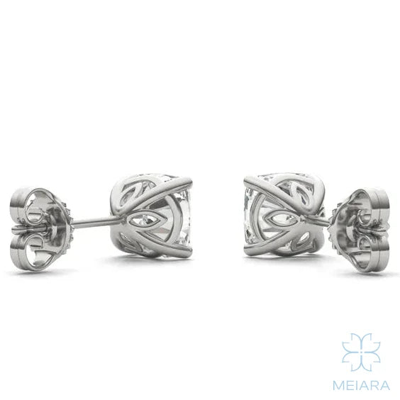 Eve Cushion Basket Stud