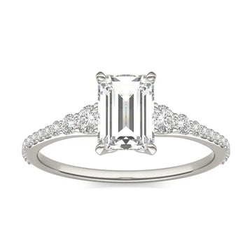 Emerald Signature Graduated Side-Stone Engagement Ring