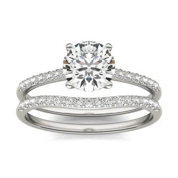 Round Brilliant Signature Petite Side-Stone Bridal Set