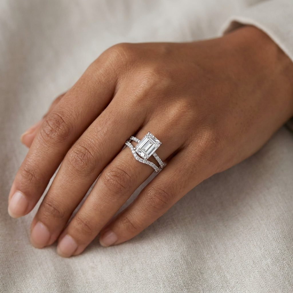 Meiara AI Lifestyle — Eve Emerald Side-Stone Bridal Set