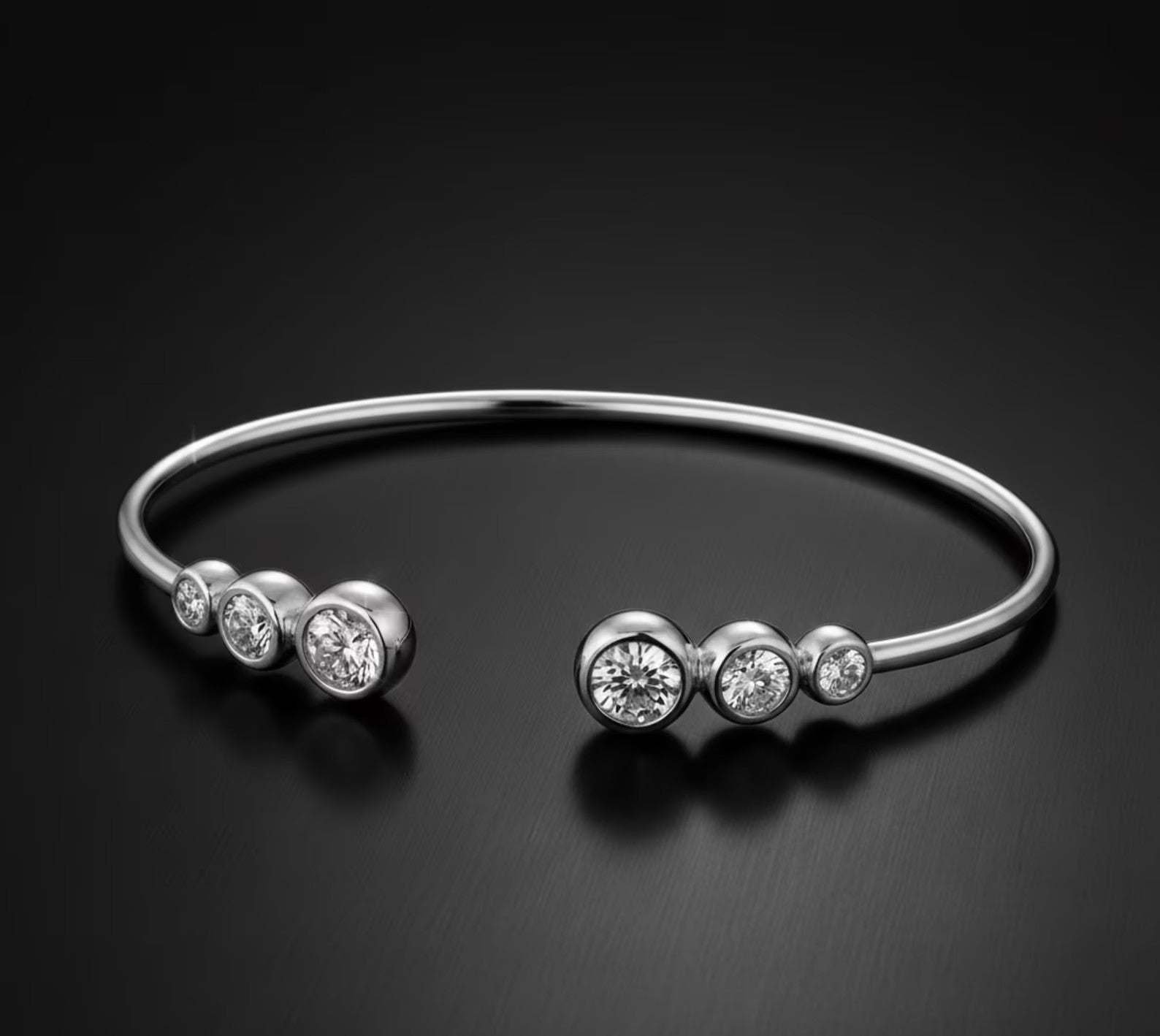 Luxury Moissanite Bangle Bracelet | 925 Sterling Silver | Gold or Silver Plated | VVS1 D Color Stones | Open & Closed Design | Aurelia