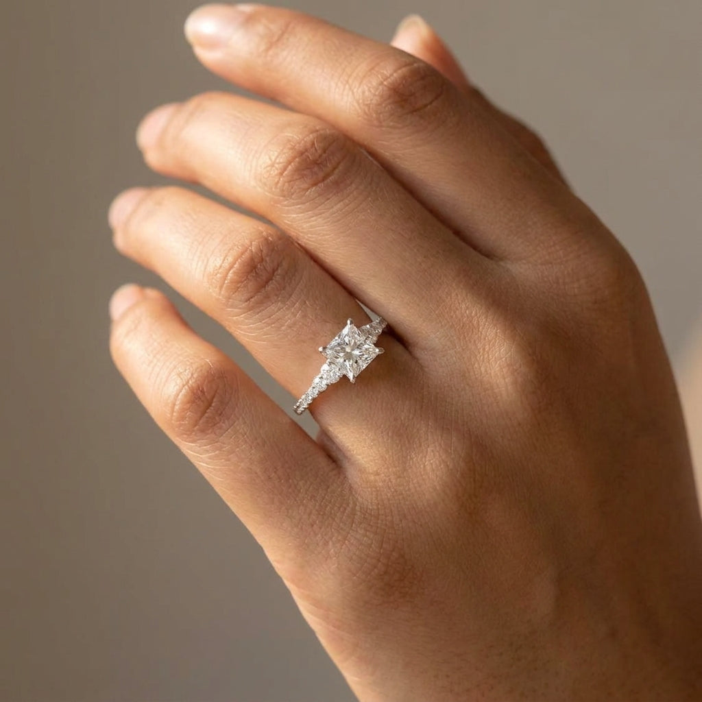 Meiara AI Lifestyle — Eve Princess Graduated Side-Stone Engagement Ring