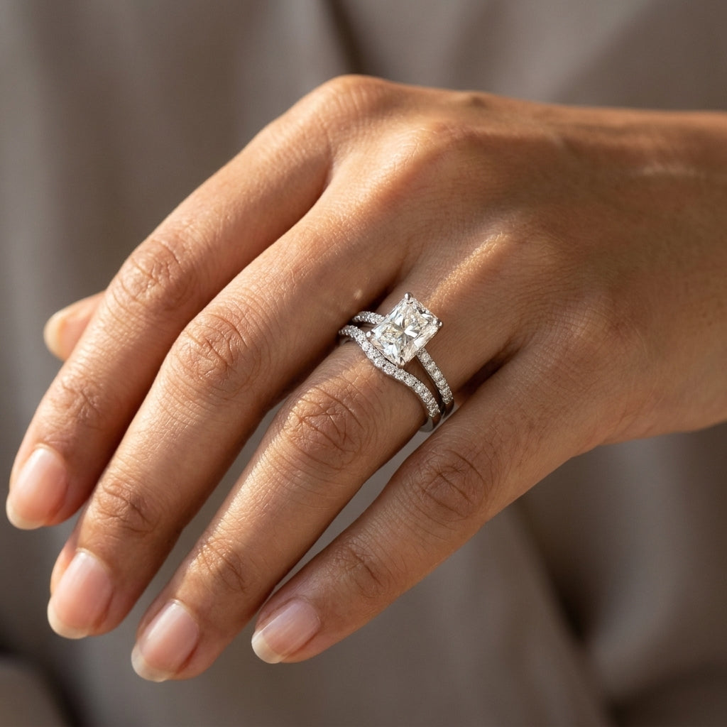 Meiara AI Lifestyle — Eve Radiant Sleek Stylish Side-Stone Bridal Set