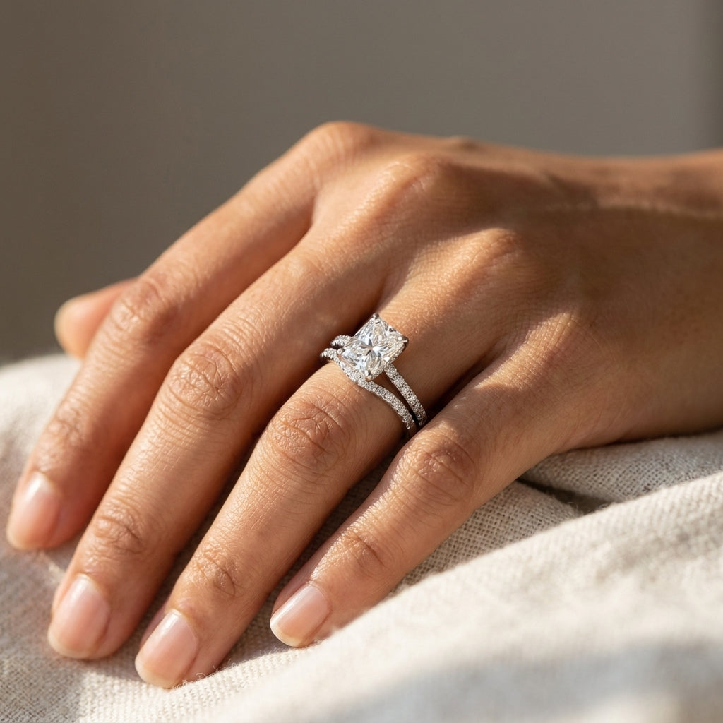 Meiara AI Lifestyle — Eve Radiant  Side-Stone Bridal Set