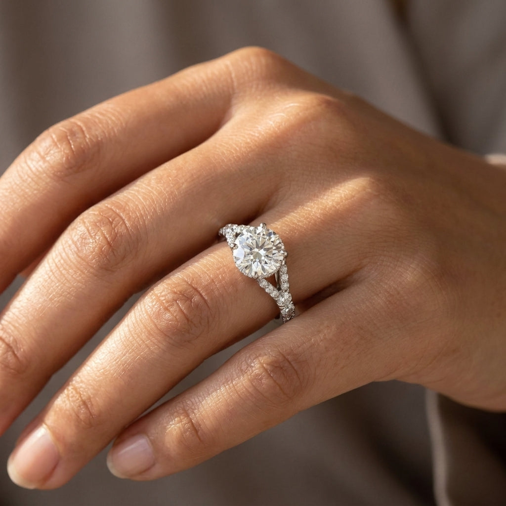 Meiara AI Lifestyle — Eve Round Brilliant Duo Engagement Ring